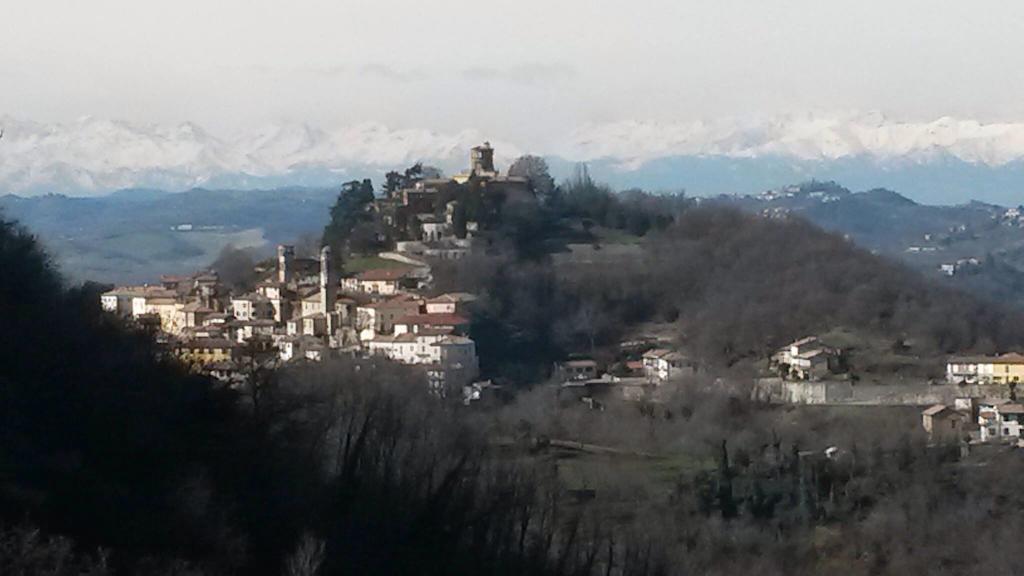 B&B Monferrato La Casa Sui Tetti Murisengo Luaran gambar